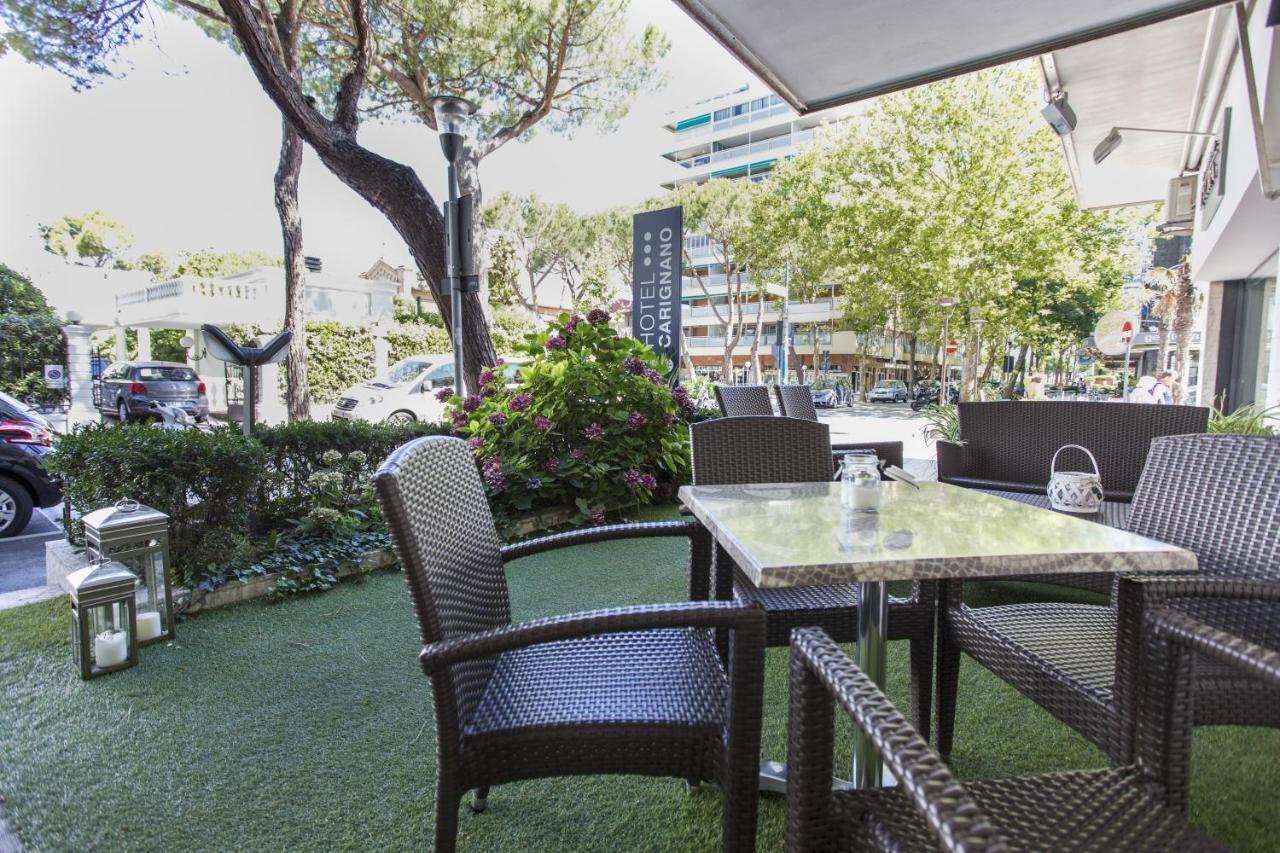 Hotel Carignano Riccione Esterno foto